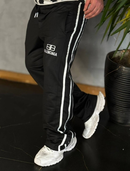 شلوار بالنسیاگا | شلوار مشکی بالنسیاگا خط دار