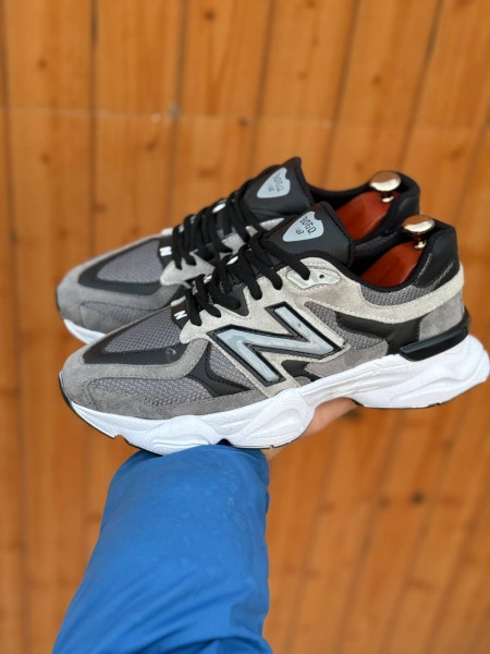 کتونی نیوبالانس ۹۰۶۰