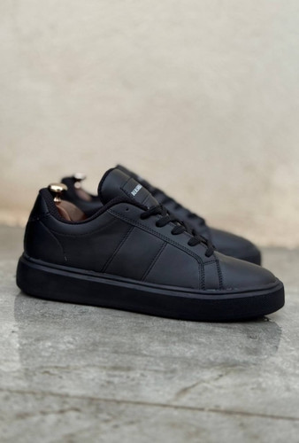 کتونی مردانه مشکی