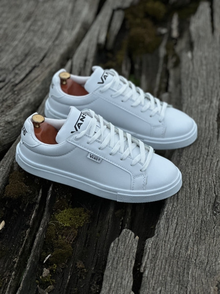 ونس سفید مردانه