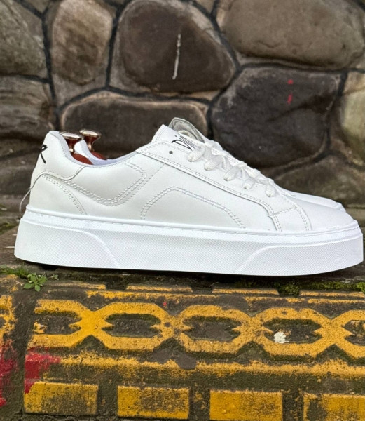 ونس سفید مردانه