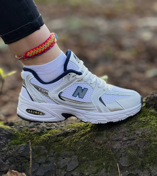 کتونی نیوبالانس سفید