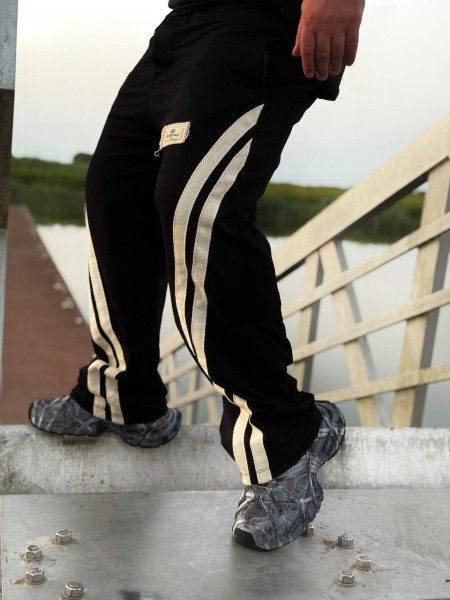 شلوار اسلش بالنسیاگا