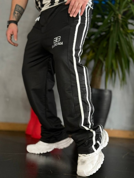 شلوار بالنسیاگا خط دار | شلوار راحتی مردانه