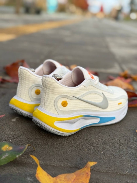 کتونی مردانه | کتونی مردانه رانینگ | کتونی مردانه سفید