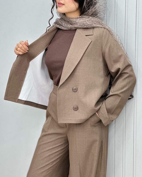 کت و شلوار زنانه نسکافه ای | کت و شلوار زنانه کرمی