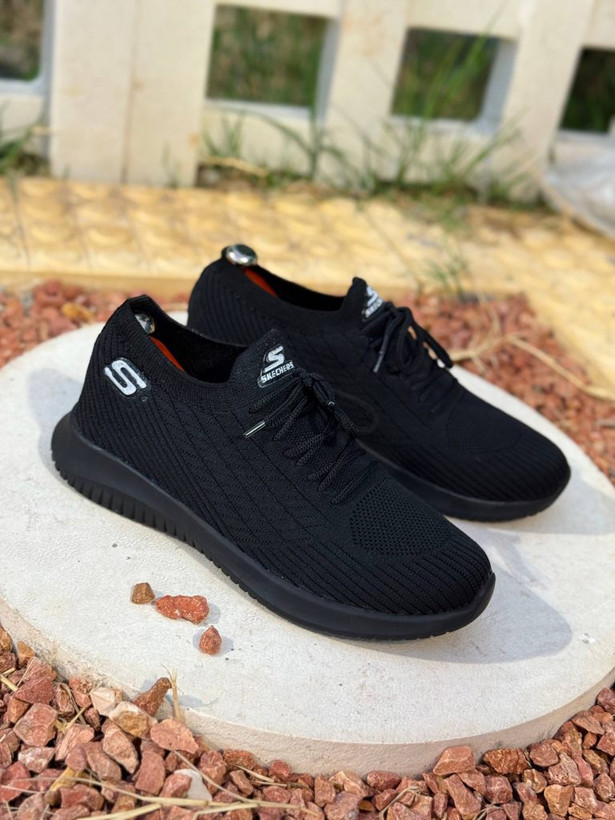 کفش کتونی جورابی مردانه مدل Skechers مشکی زیره PU